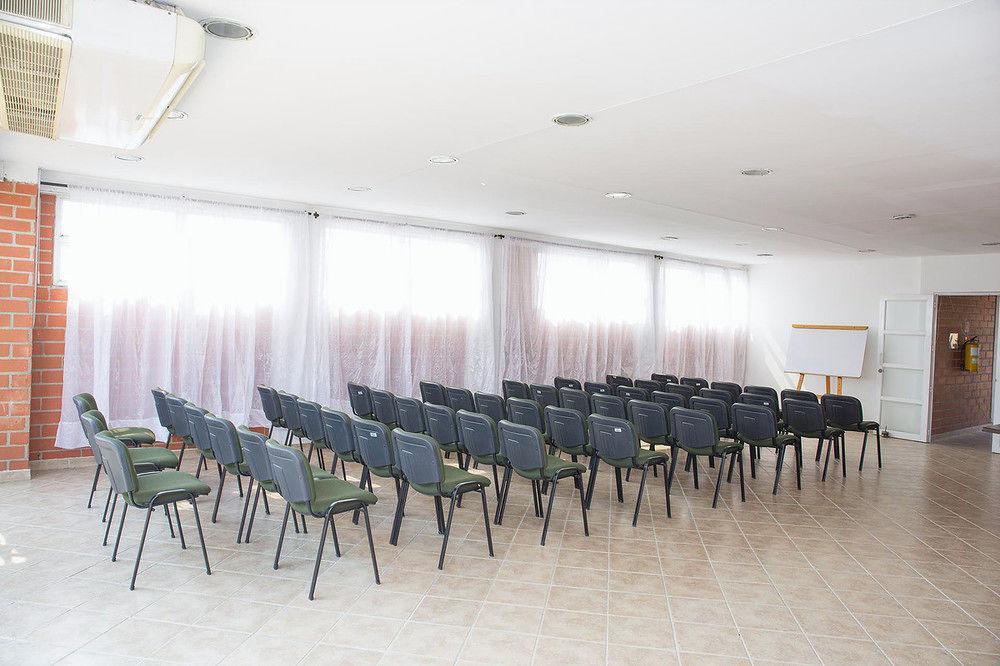 Ayenda 1223 Porton De La 10 Hotel Меделин Екстериор снимка